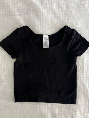 Athleta Black Ribbed Scoop-Neck Short Sleeve Crop